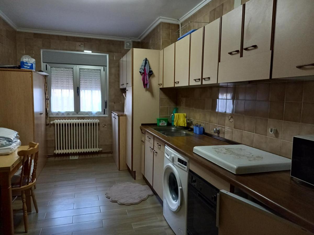 Apartamento Pension La Via Lactea Hotel Fromista Ngoại thất bức ảnh